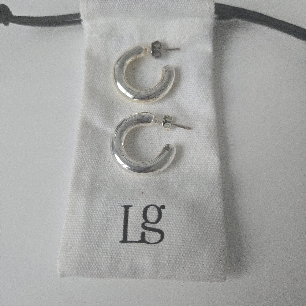 Lisa Gozlan Canadian Designer Silver Hoop Earrings